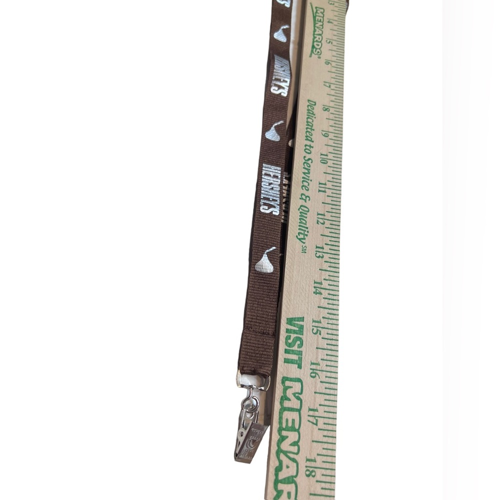 Hershey’s Kisses Lanyard - Picture 4 of 4